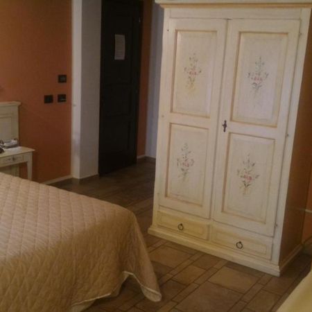 Agriturismo La Dimora Del Contadino Mondovì Eksteriør billede